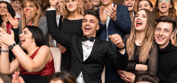 ANIMATEUR DE YOGA DU RIRE