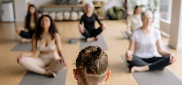 ANIMATEUR – YOGA DU RIRE