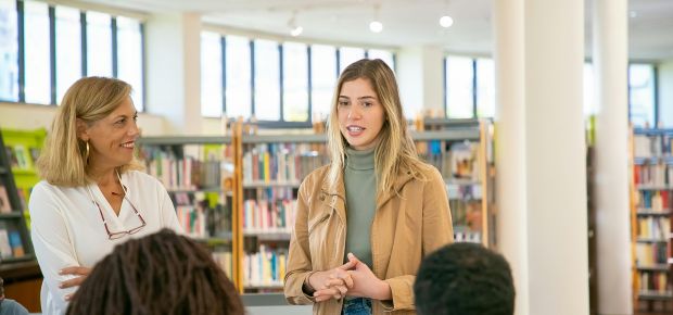 PRISE DE PAROLE EN PUBLIC AVEC LES OUTILS DE L’IMPROVISATION THÉÂTRALE